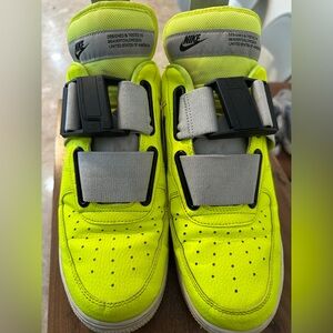 Nike neón Yellow and Gray Sneakers men 10